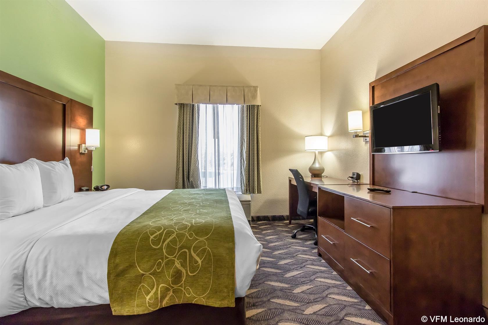 Comfort Hotel 3*