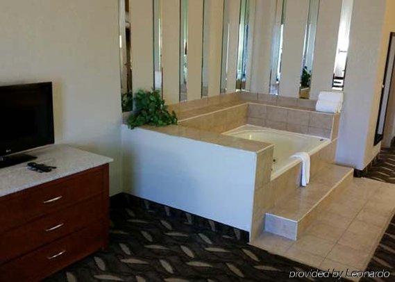 Comfort Hotel 3*